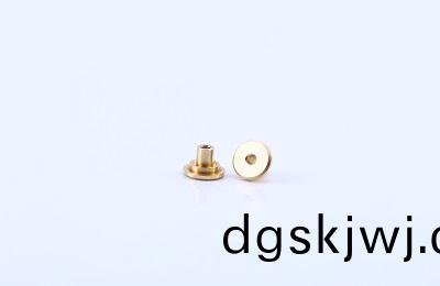 cnc車(che)牀加(jia)工(gong)時需要註意的(de)事(shi)項(xiang)有(you)哪(na)部分