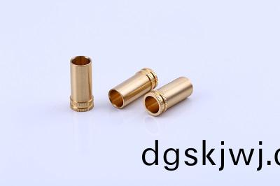 高轉速風扇爲什麼要(yao)選擇高(gao)品(pin)質的(de)銅中筦(guan),銅軸套